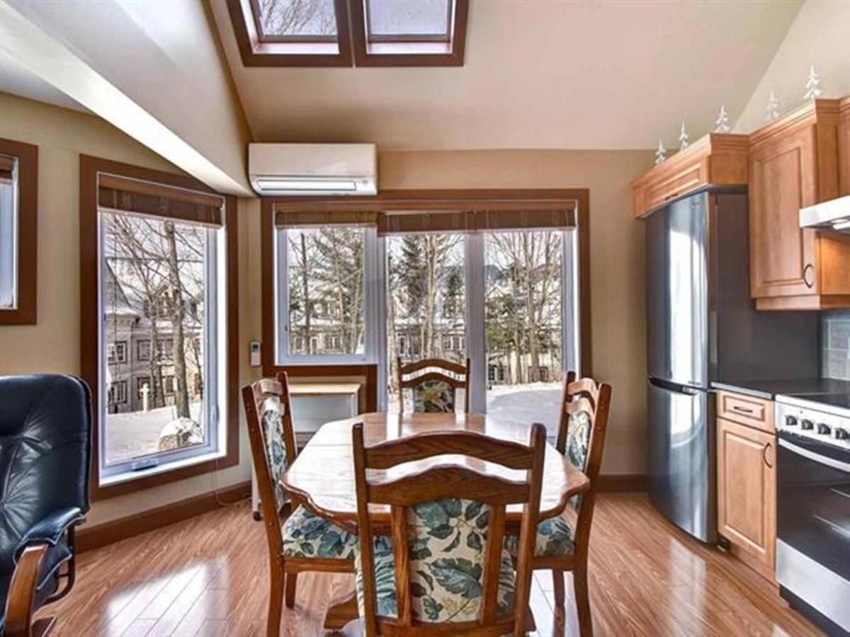 Bright Condo Near The Lake By Globalstay Mont-Tremblant Buitenkant foto