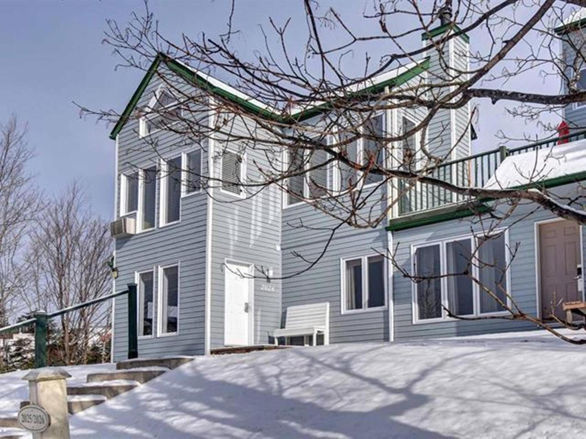Bright Condo Near The Lake By Globalstay Mont-Tremblant Buitenkant foto