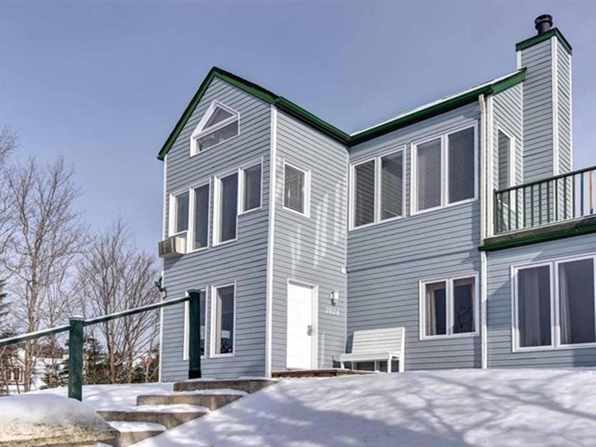 Bright Condo Near The Lake By Globalstay Mont-Tremblant Buitenkant foto